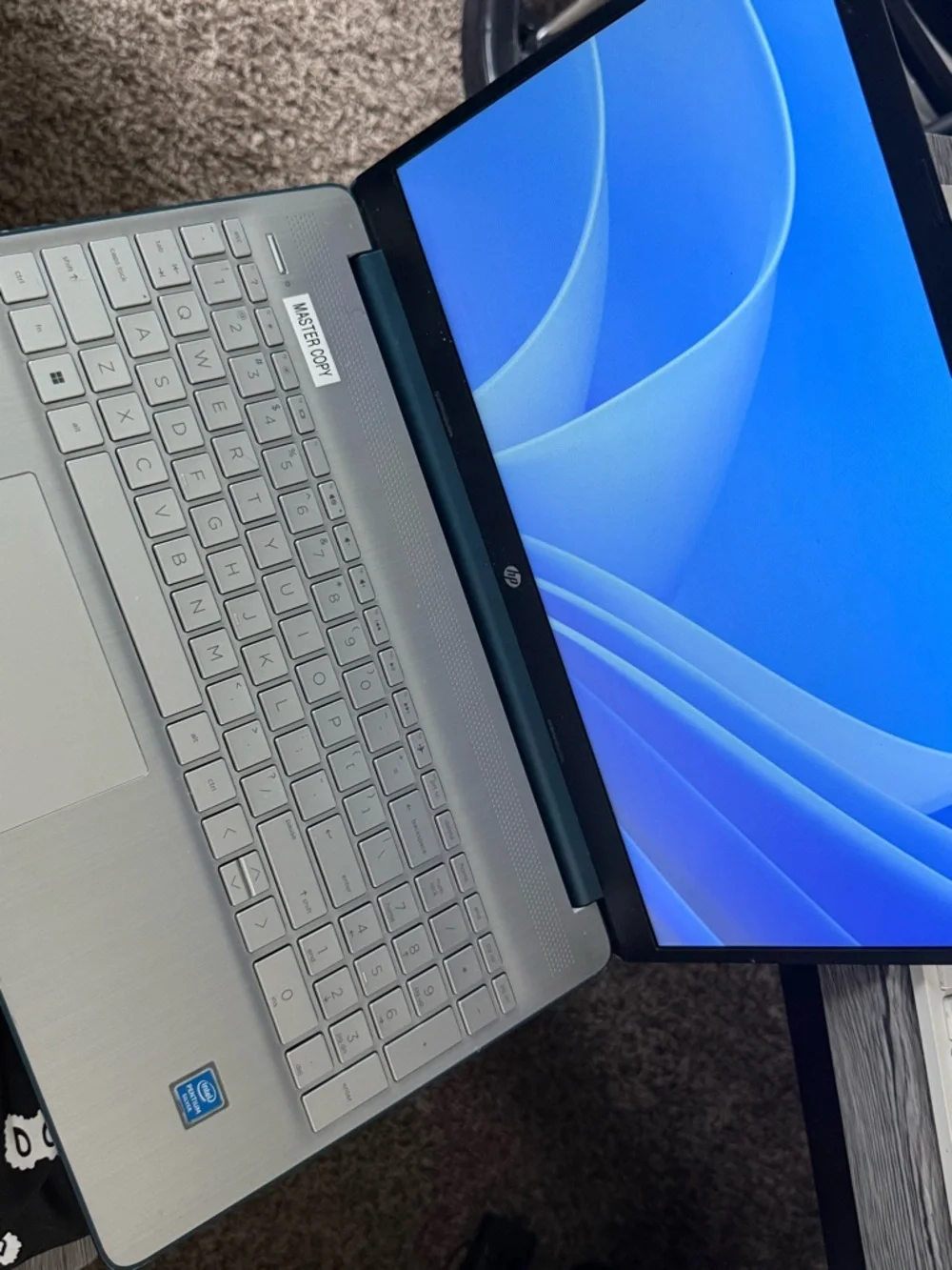 HP intel plantium silver n5030 Teal Blue Laptop with Vent Grille